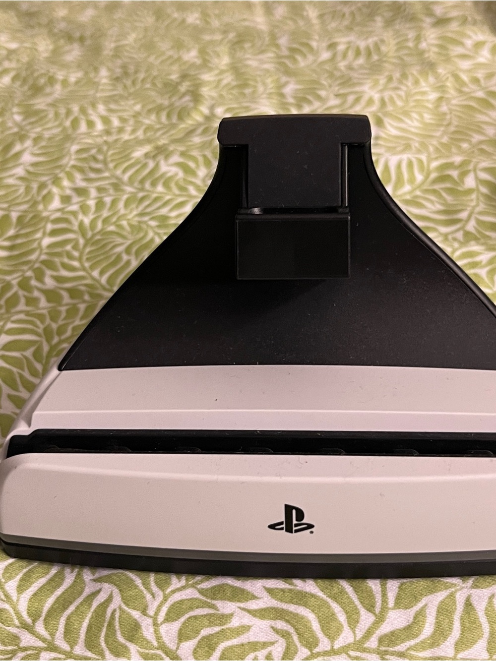 Sony PlayStation Portal Handheld in White with Black Carry Case (NWOT) - Picture 4 of 8